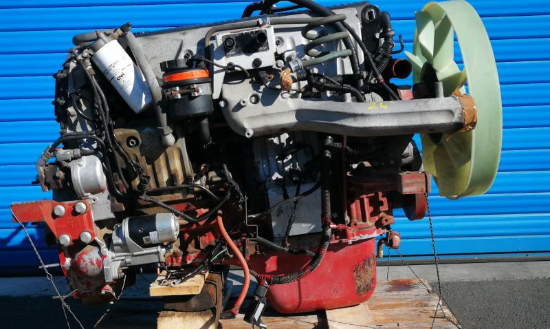Moteur MOTEUR CURSOR 240 F2BE0681D IVECO