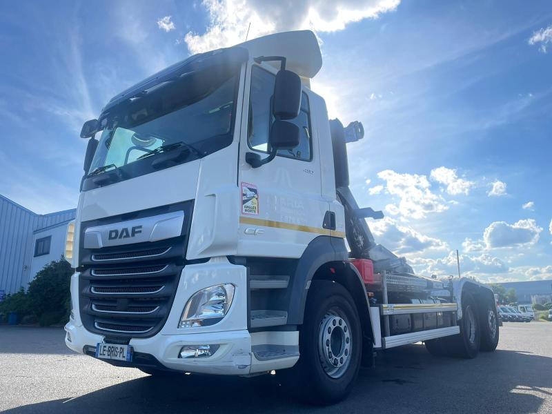 Camion porteur DAF CF 480