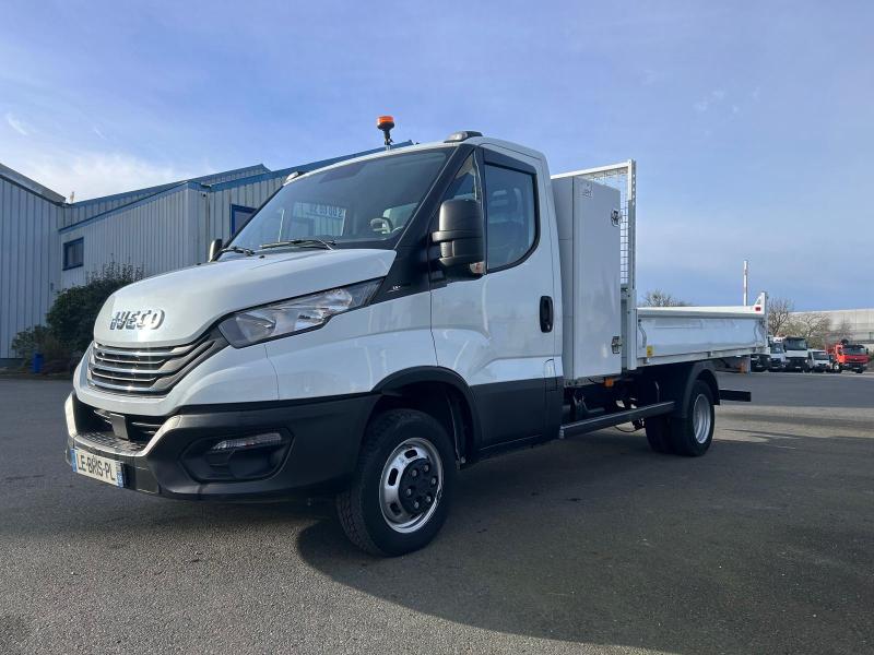 Utilitaire Iveco Daily 35C14
