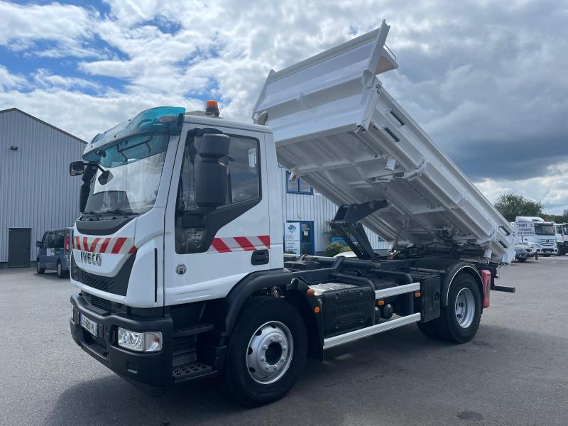 Camion porteur Iveco EUROCARGO ML160.320