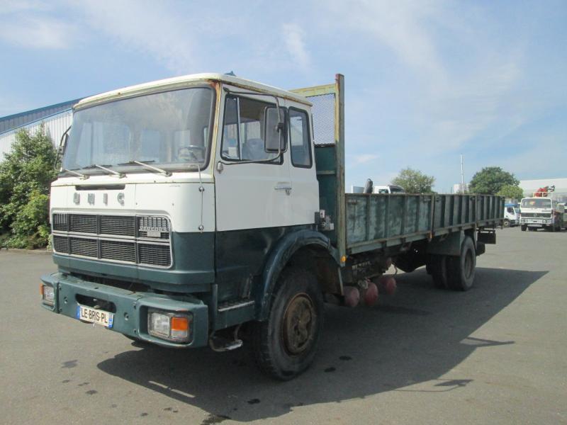 Camion porteur Unic VERCORS 160 