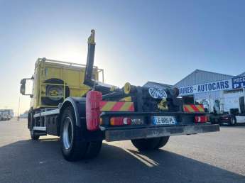 Camion porteur Iveco Eurocargo 140E22