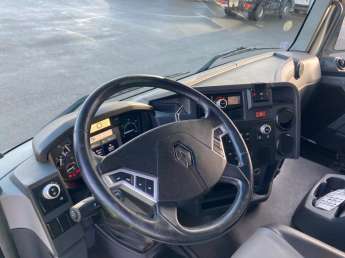 Camion porteur Renault C-Series C430