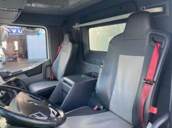 Camion porteur Renault C-Series C430