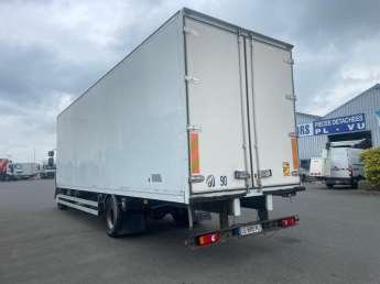 Camion porteur Renault Midlum 220 DXI