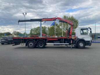 Camion porteur Renault Premium 320 DXI