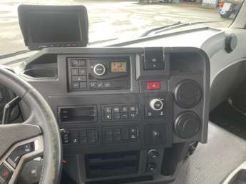 Camion porteur Renault Gamme T 380
