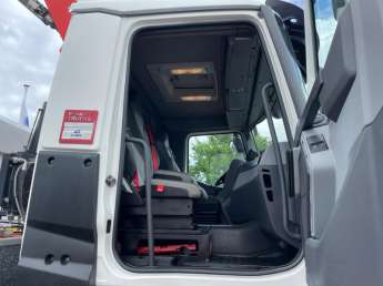 Camion porteur Renault Gamme C 380