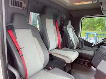 Camion porteur Renault Gamme C 380