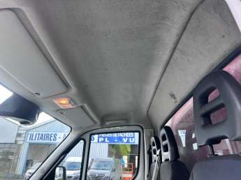 Camion porteur Iveco Daily 70C18