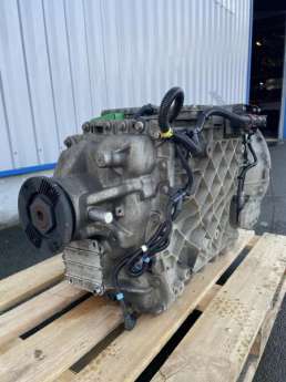 Boîte de vitesse VOLVO FM450 AT2412F
