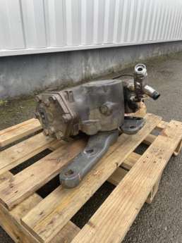 Autre BOITIER DE DIRECTION C430 8/4 RENAULT