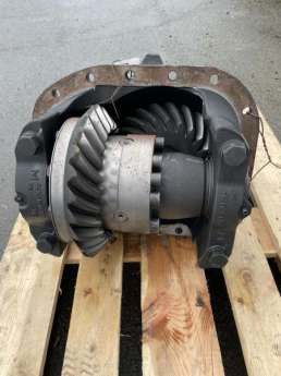 Pont C 430 8/4 MERITOR A3-3200W2415-109 RENAULT