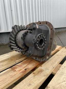 Pont C 430 8/4 MERITOR A3-3200W2415-109 RENAULT