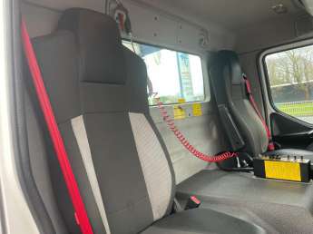 Camion porteur Renault c 430.26 