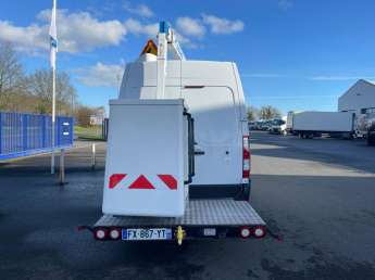 Utilitaire Renault Master 2.3DCI 145