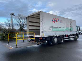 Camion porteur Renault Prémium 370 DXi 