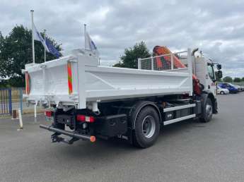 Camion porteur Renault C320 