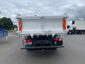 Camion porteur Renault C320 