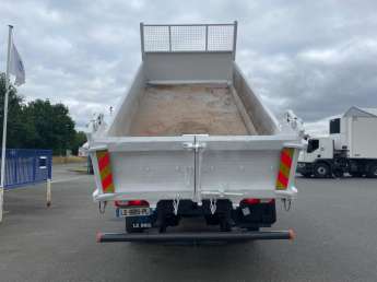 Camion porteur Renault C320 