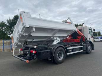 Camion porteur Renault C320 