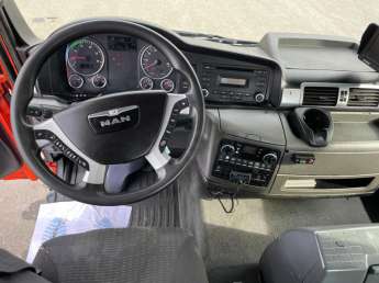 Camion porteur MAN TGS26.400 