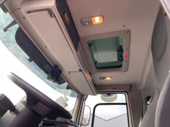 Camion porteur DAF CF 430 