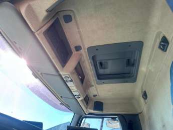 Camion porteur Renault PREMIUM 370 dcI 