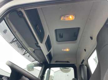 Camion porteur Mercedes ANTOS 25.36 