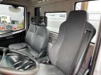 Camion porteur Iveco EUROCARGO ML160.320 