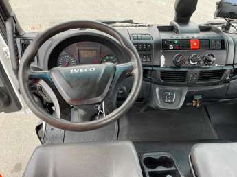 Camion porteur Iveco EUROCARGO ML160.320 