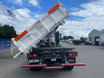 Camion porteur Iveco EUROCARGO ML160.320 