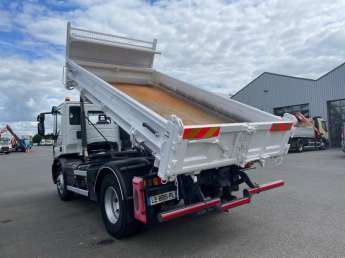 Camion porteur Iveco EUROCARGO ML160.320 