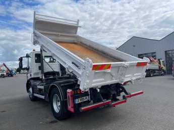 Camion porteur Iveco EUROCARGO ML160.320 