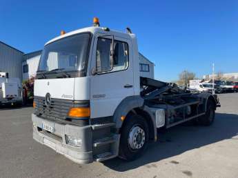 Camion porteur Mercedes ATEGO 18.28