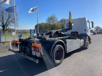 Camion porteur Mercedes ATEGO 18.28 