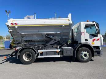 Camion porteur Renault C320 