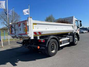 Camion porteur Renault C320 