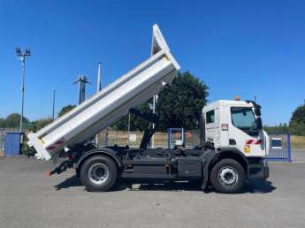 Camion porteur Renault C320 
