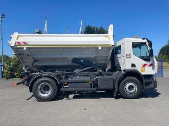 Camion porteur Renault C320 