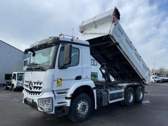 Camion porteur Mercedes Arocs 3343