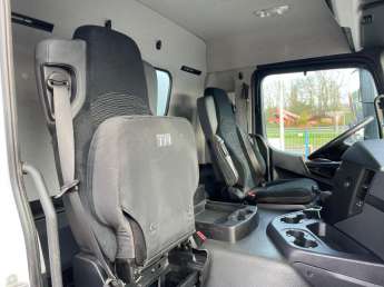 Camion porteur Mercedes Arocs 3343