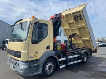 Camion porteur DAF LF 220