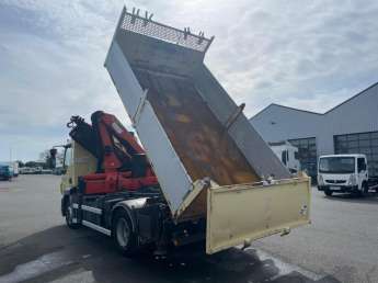 Camion porteur DAF LF 220
