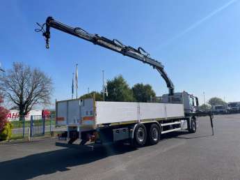Camion porteur Mercedes Antos 2532
