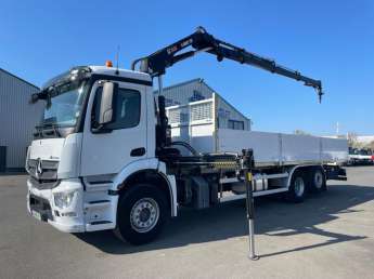 Camion porteur Mercedes Antos 2532