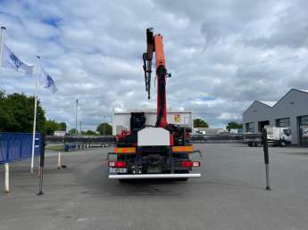 Camion porteur Renault C430 