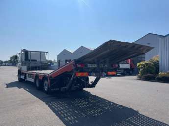 Camion porteur DAF CF480 