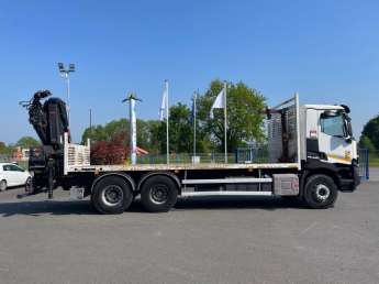 Camion porteur Renault C380 
