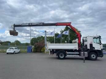 Camion porteur Renault C380 